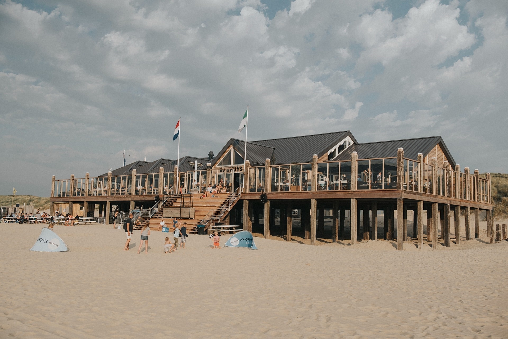 Strandpaviljoen ’t Badhuys Vlieland